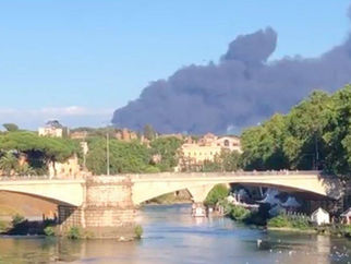 Vatican city area on fire. Whitehats are continuing to clean up the DUMBS Globally.