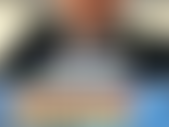 佩洛西一定要活著见证历史啊!