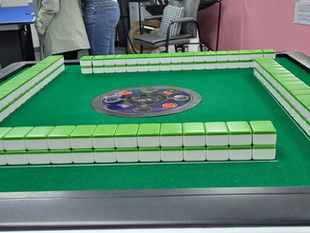 今天忙著陪母親們攻打四方城！母親節快樂！