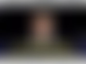 FBI雷局長為什麽把他的老客戶郭文貴羈押起來而且不允許被保釋?