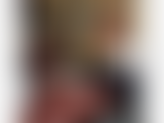 這個是偉大領袖的辦公室嗎?左邊是什麼國家的旗幟?為什麼沒有家庭照?