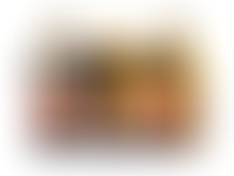 習近平說《並同我夫人一道》的時候，為什麼不影著習近平的樣子？這個大淫婦彭麗媛肯定是克隆人替身！