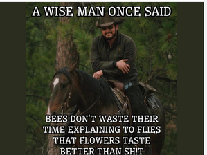 Great Harlot Peng Liyuan is a malignant narcissist who always overvalue herself. In fact, she is the most stupid woman in the world!!