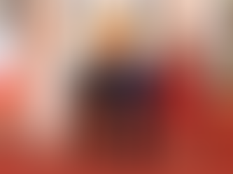 撒旦畜生騙子《中共中央總書記》《席近平》主席的夫人大淫婦彭麗媛穿著一條大紅長裙在慶祝贈慶嗎?