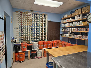 glaze room.jpg