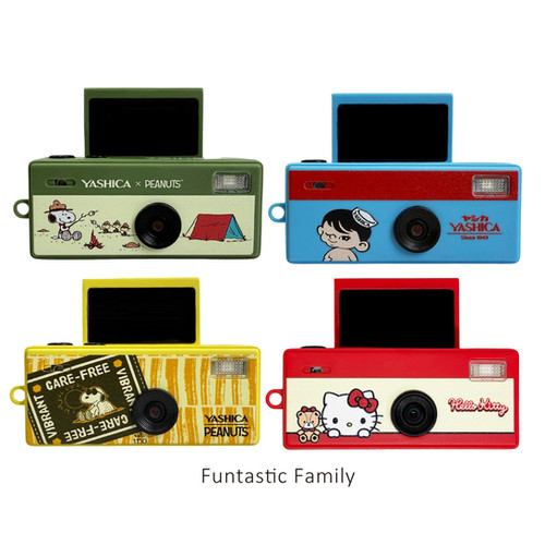 YASHICA x Hello Kitty Funtastic Keychain Camera (Classic Hello