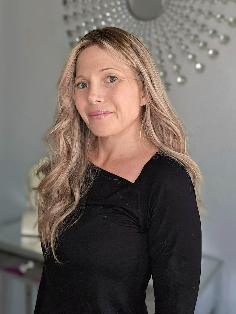 Home Lisa Grace Wigs Davenport FL pure-bliss-reflexology-minot-nd
