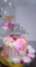 DRIP CAKE