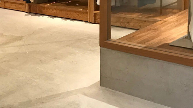 視察のような休日？