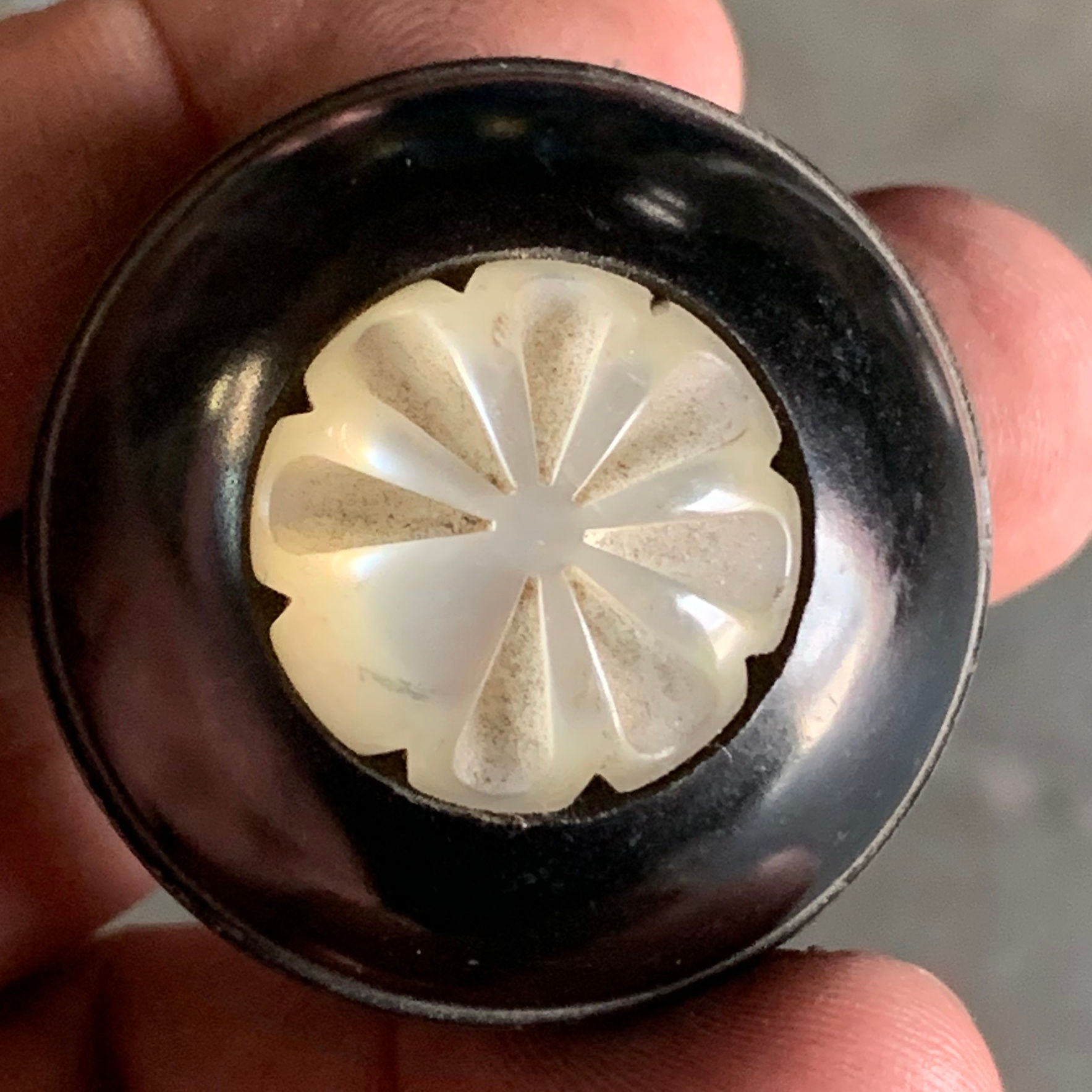 Shift Knobs - Pearl Flower