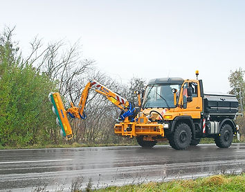 071121011d-fsg2000-mfk500-unimog-einsatz-a3_edited.jpg
