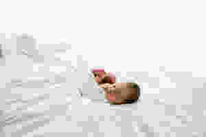 newborn baby photographer