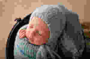 Adelaide hills newborn baby photographer