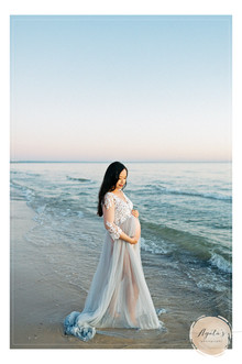 Maternity Photographer Adelaide | Beach Pregnancy Photography with Agata's Photography 