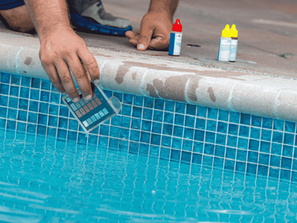 How to Shock Your Pool Based on Gallon Size