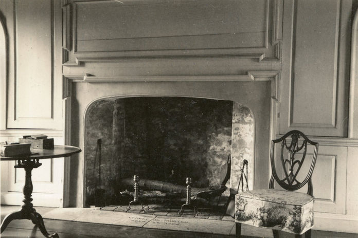Amstel Parlor 1938.jpg