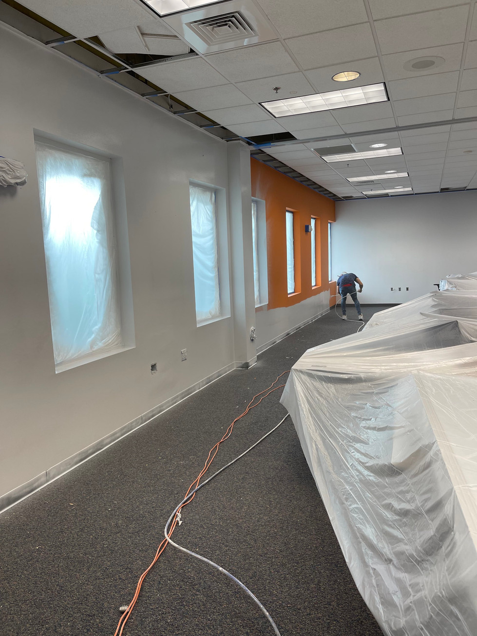 Warehouse repainting project – Enhancing workspace aesthetics.