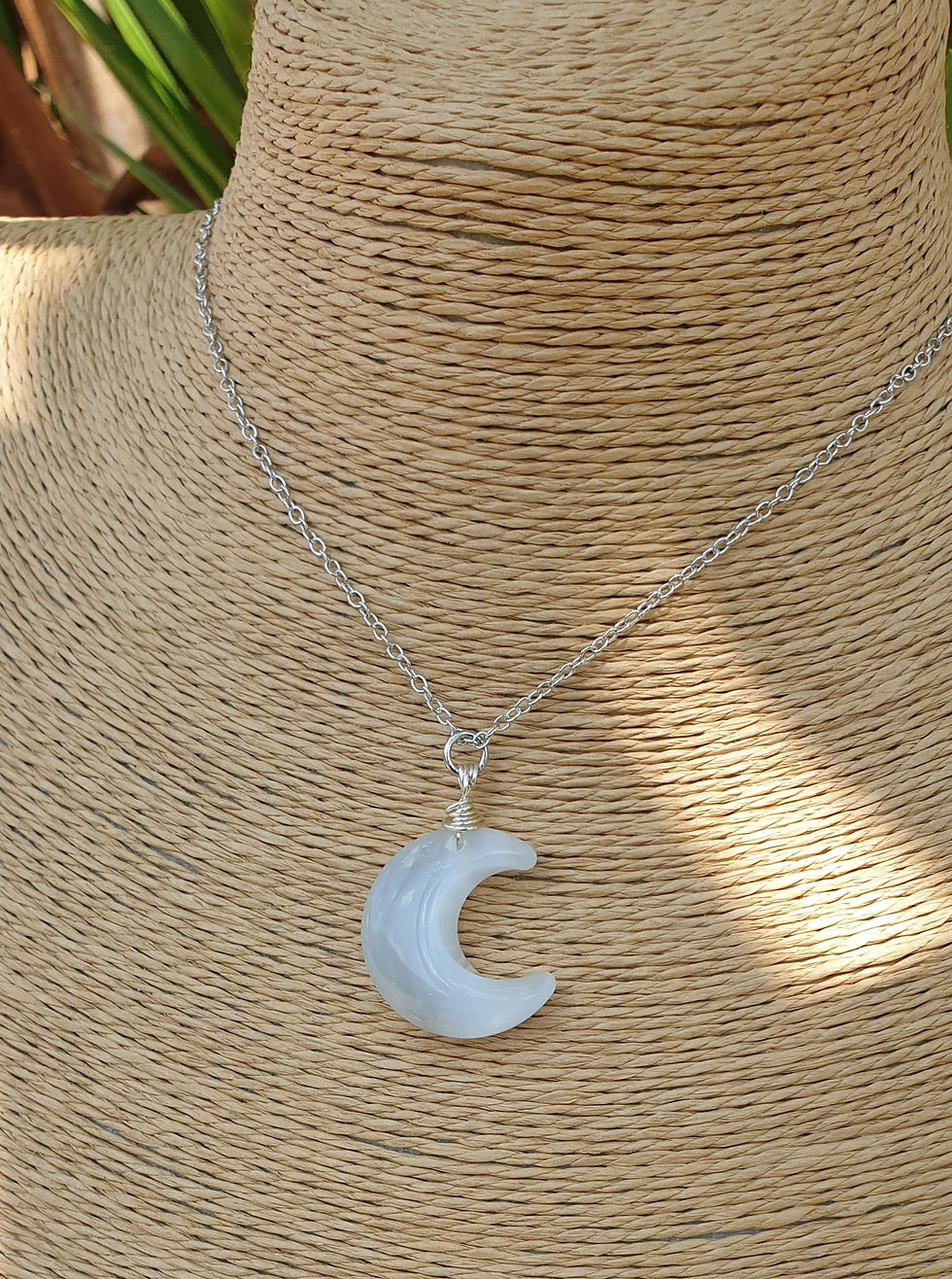 Thumbnail: Selenite Moon necklace 