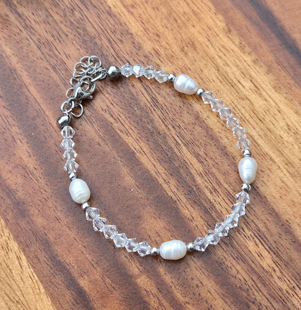 Thumbnail: Freshwater Pearl Bracelet clear