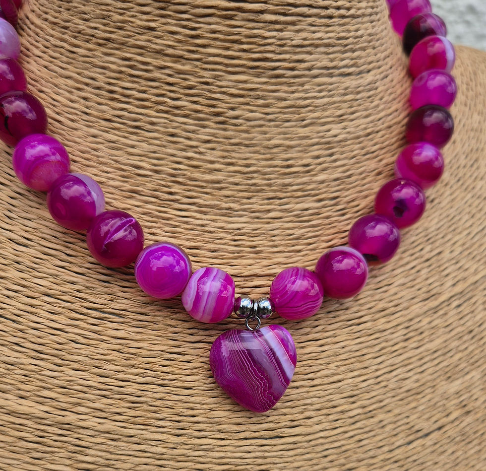 Thumbnail: Pink Agate heart Necklace 