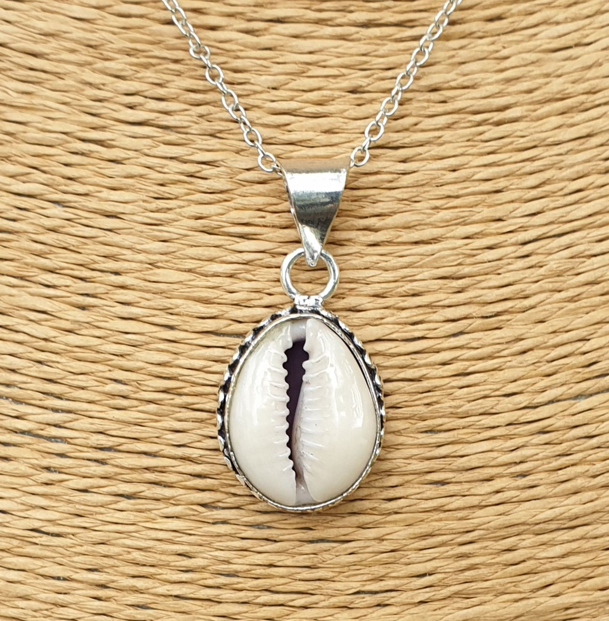Cowrie shell necklace 