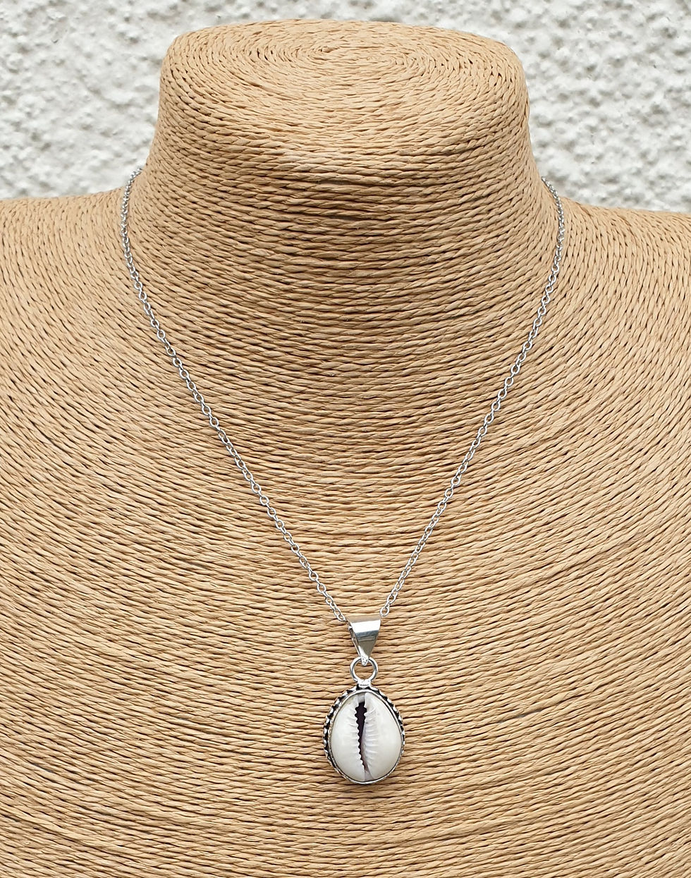Thumbnail: Cowrie shell necklace 