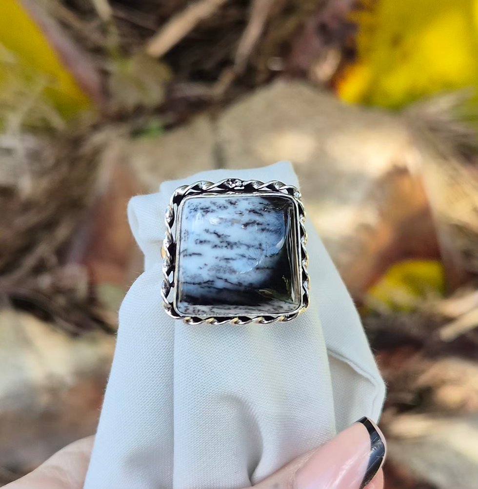Thumbnail: Dendrite Opal ring Size R