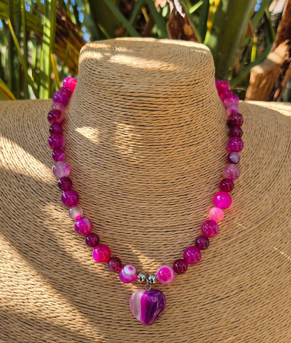 Thumbnail: Pink Agate heart Necklace 