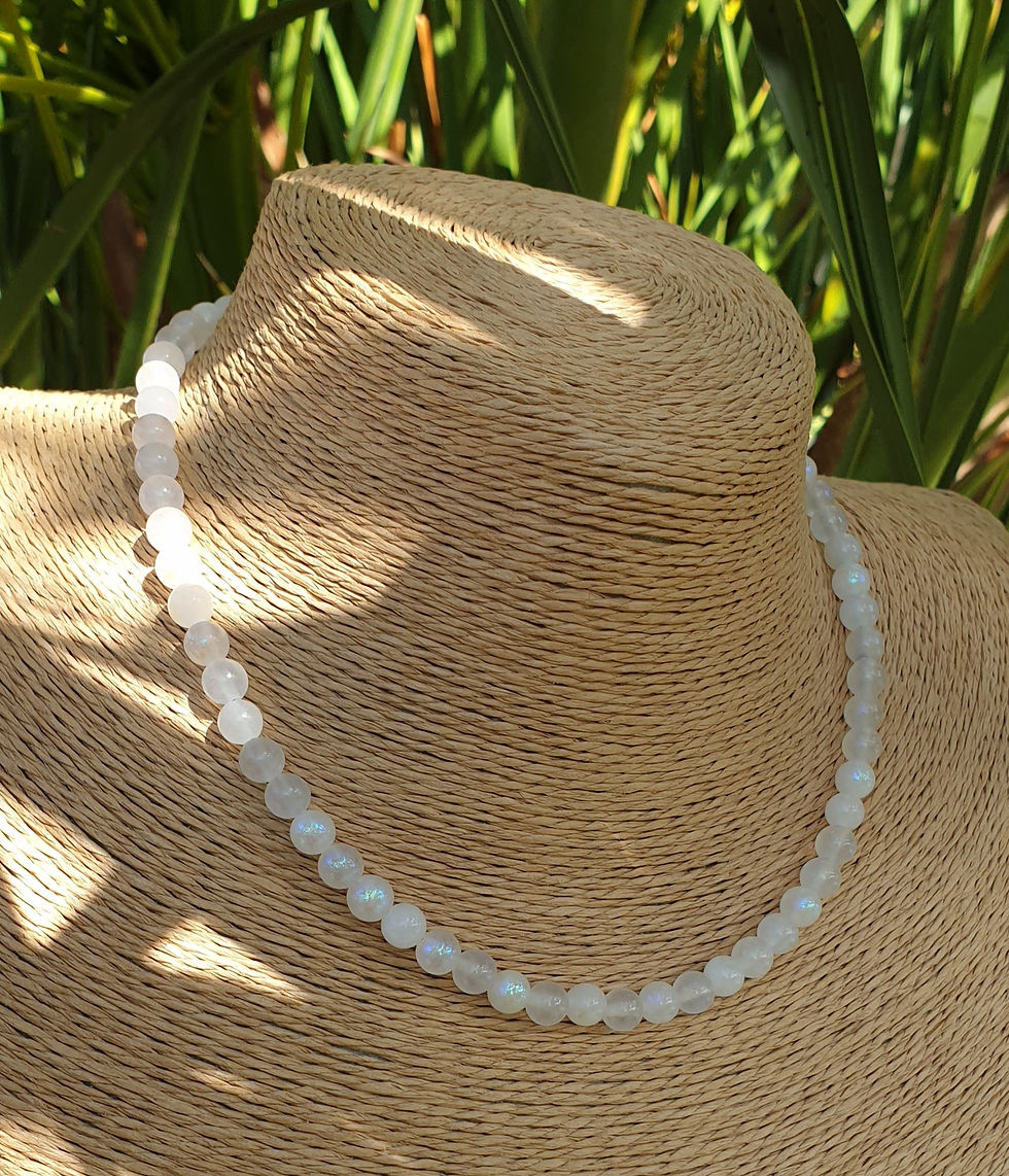 Thumbnail: Moonstone necklace 