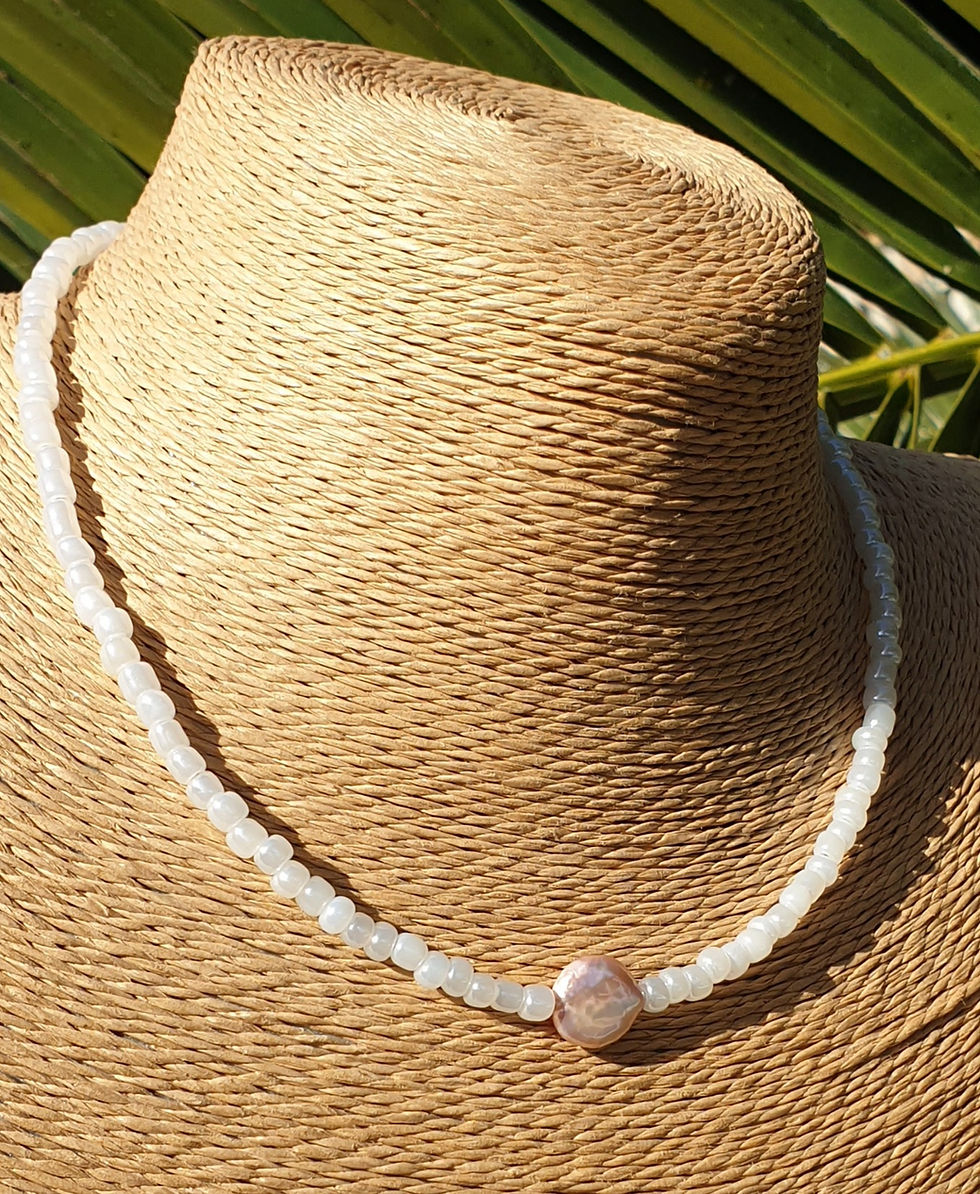 Thumbnail: Freshwater Pearl necklace 