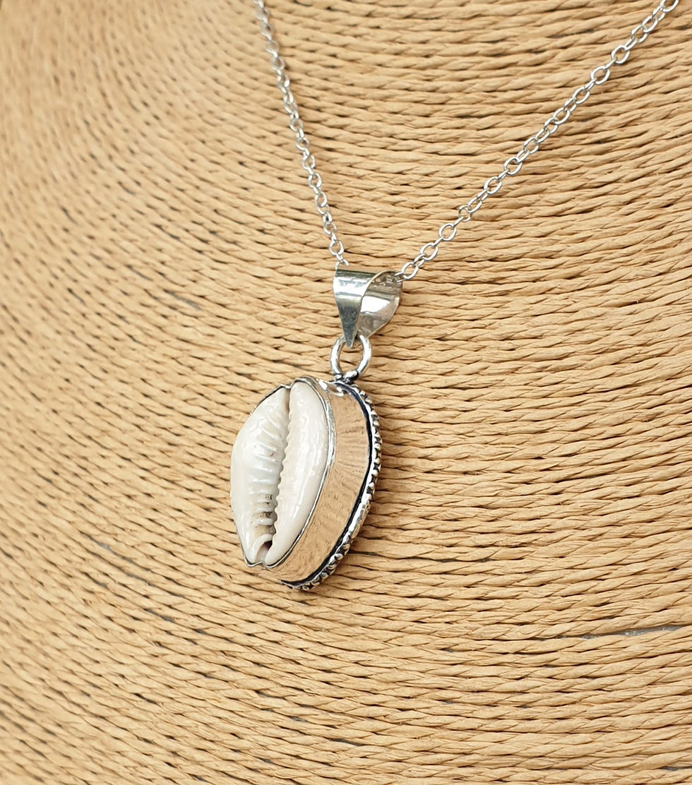 Thumbnail: Cowrie shell necklace 