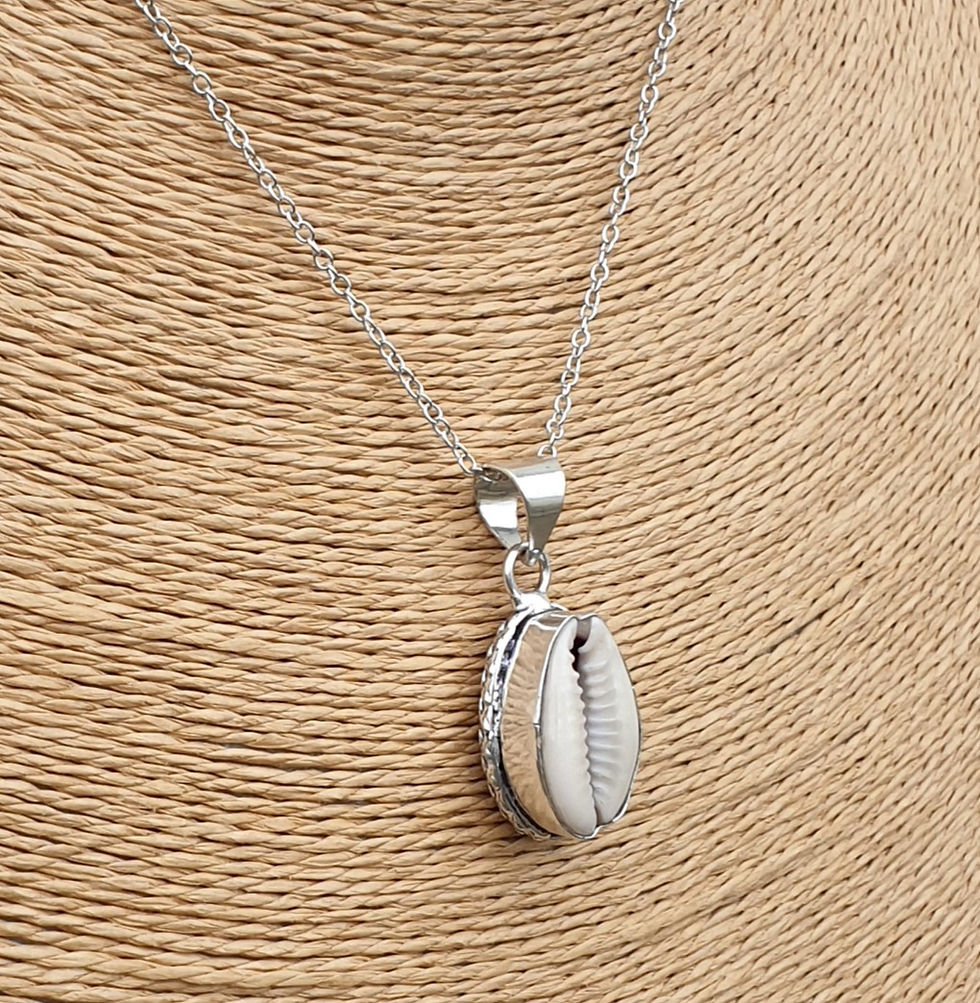 Thumbnail: Cowrie shell necklace 