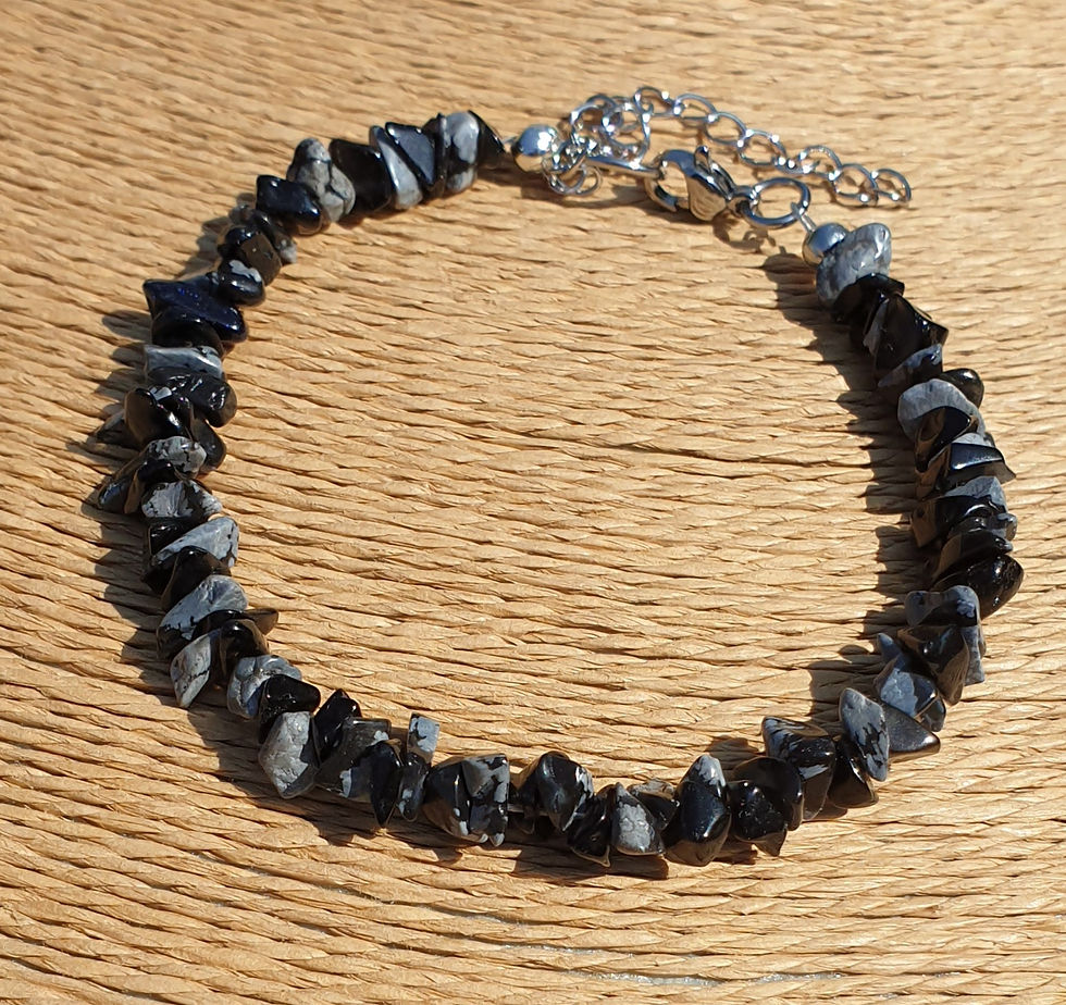 Thumbnail: Snowflake Obsidian Bracelet 