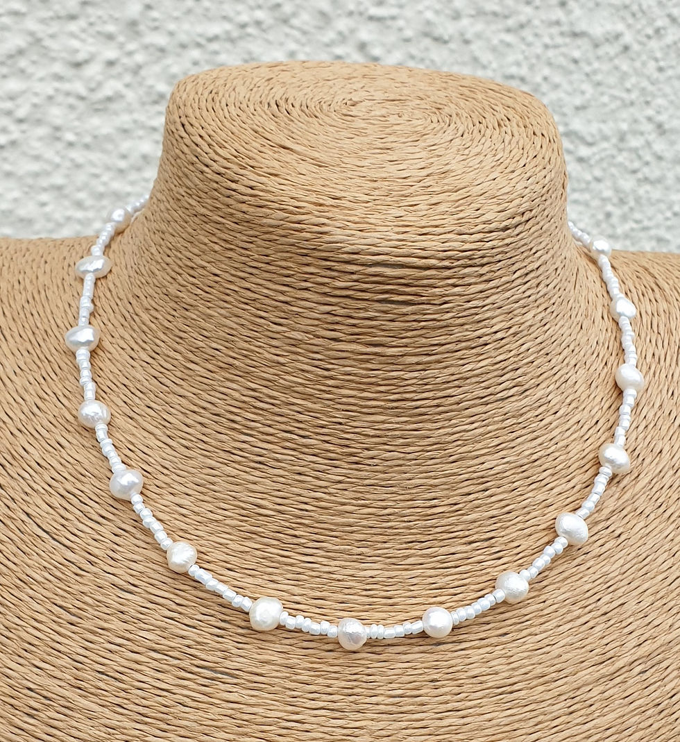 Thumbnail: Freshwater Pearl necklace 