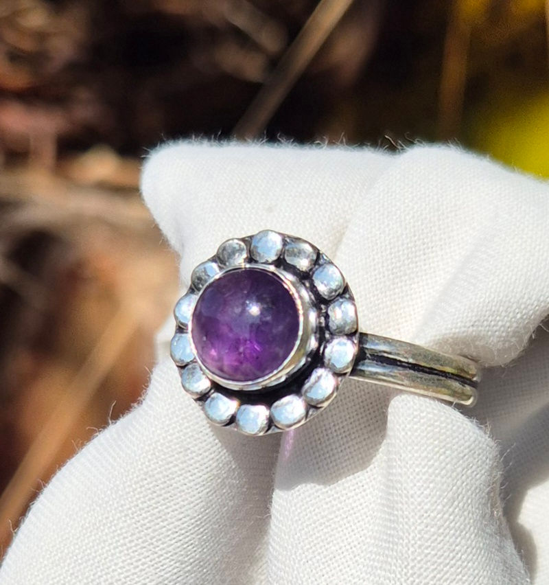 Thumbnail: Amethyst Ring Size U