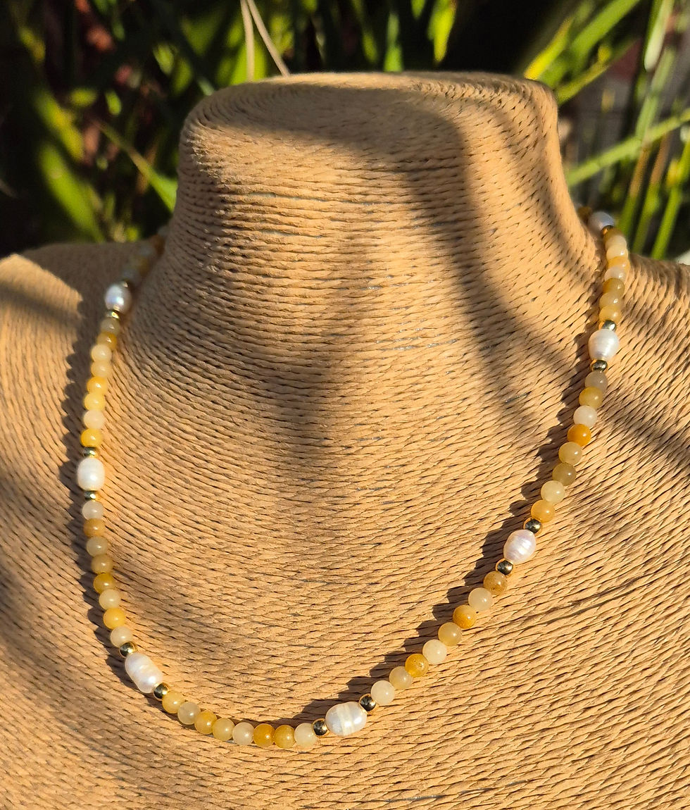 Thumbnail: Yellow Honey Jade Freshwater Pearl Necklace 