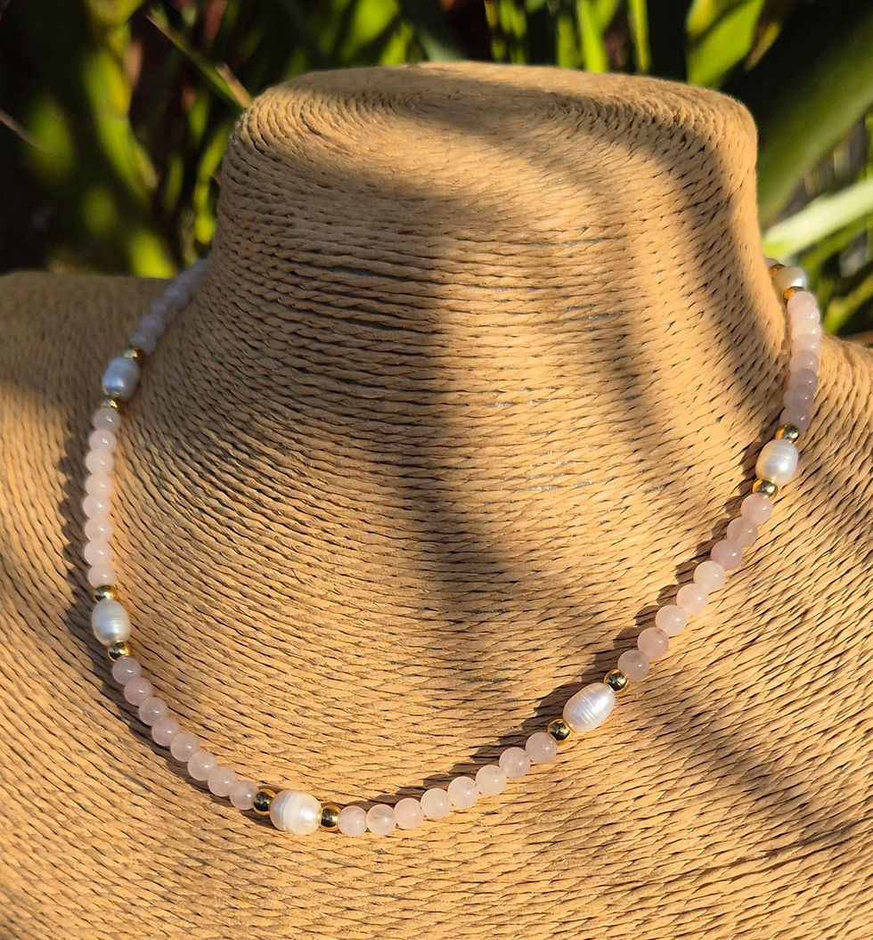 Thumbnail: Rose Quartz Freshwater Pearl Necklace 