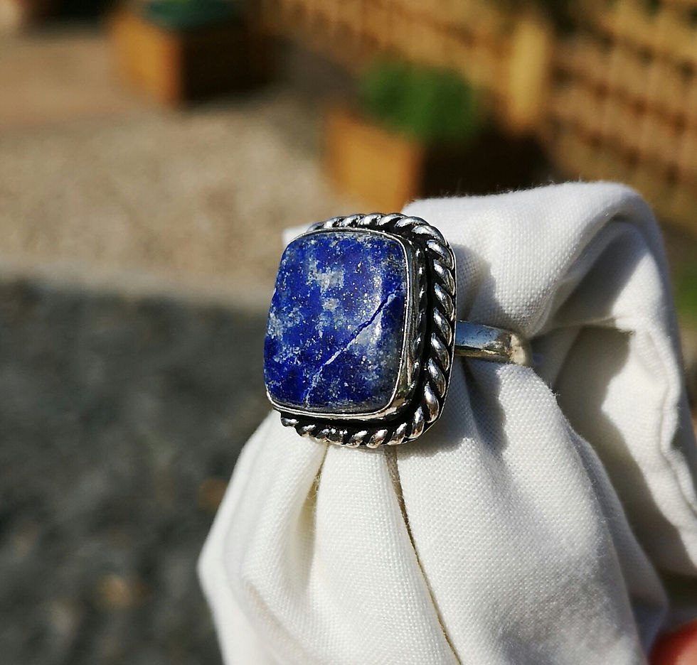 Thumbnail: Lapis lazuli ring size O