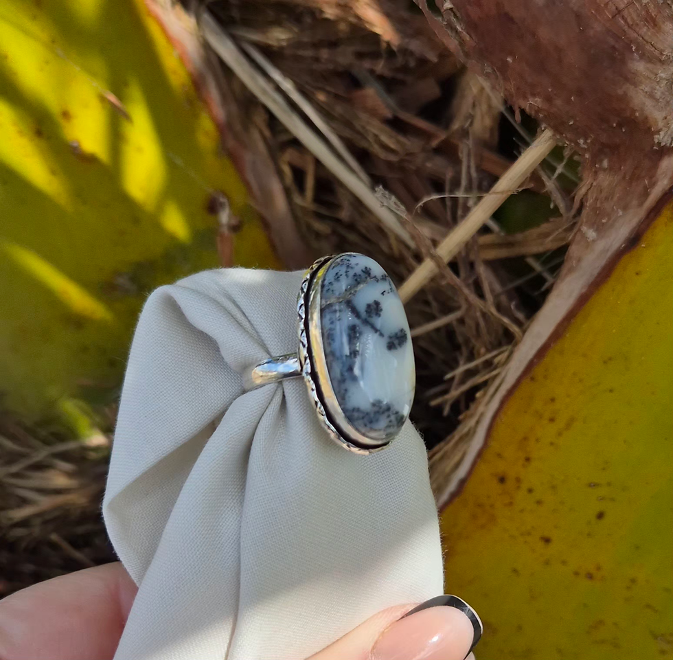 Thumbnail: Dendrite Opal ring size M
