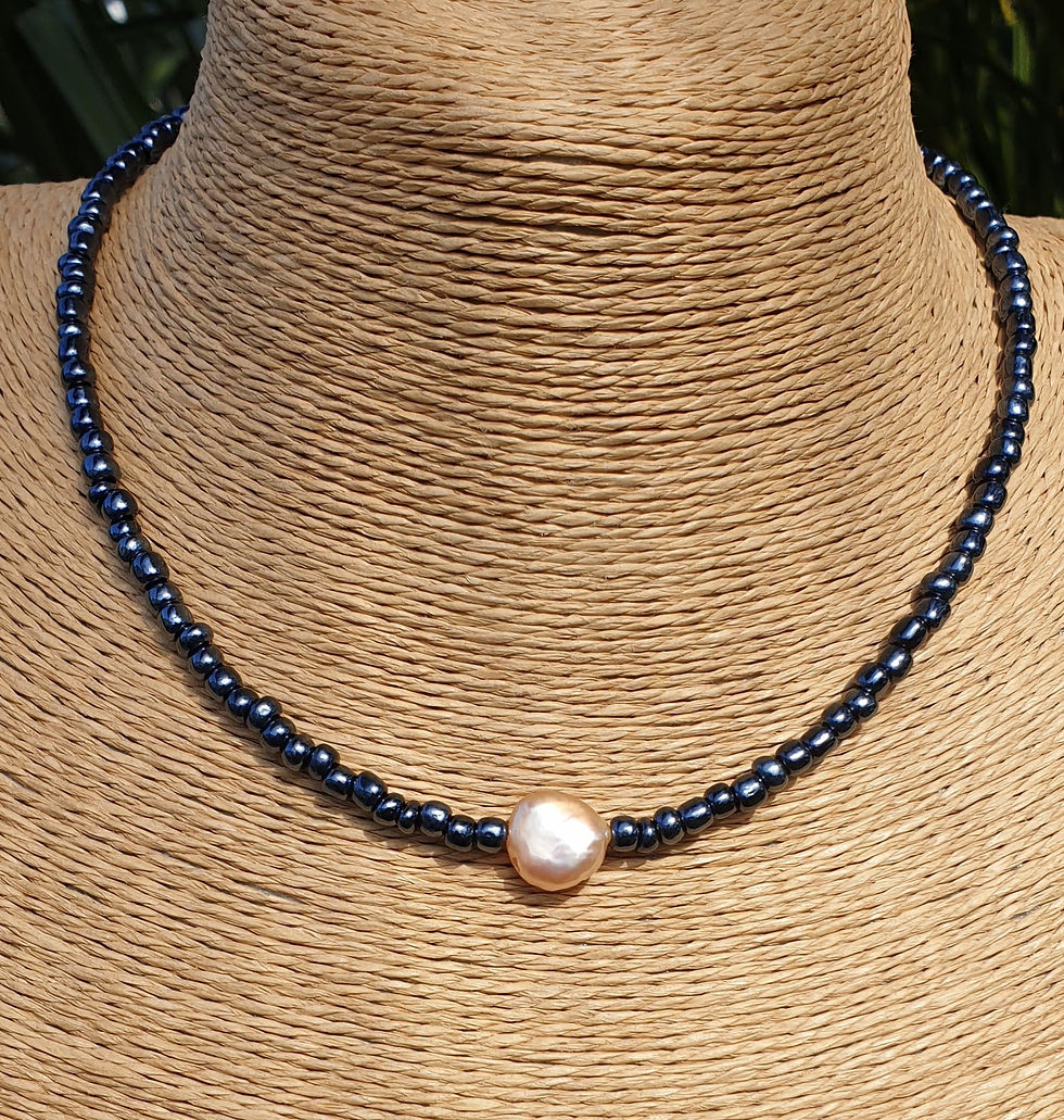 Thumbnail: Freshwater Pearl necklace 