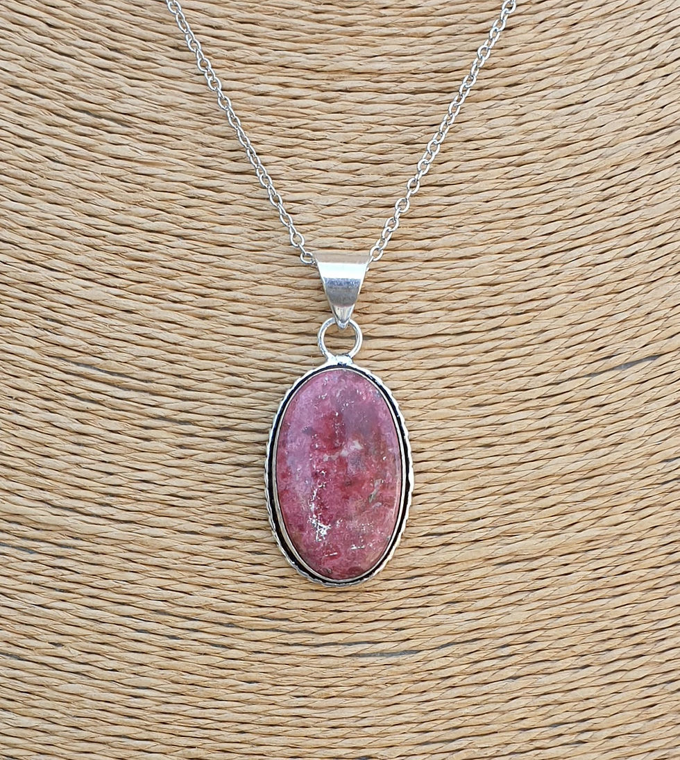 Thumbnail: Thulite necklace 