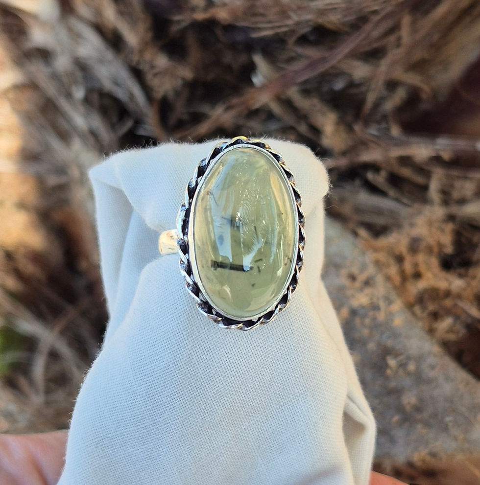 Thumbnail: Prehnite Ring Size Q 