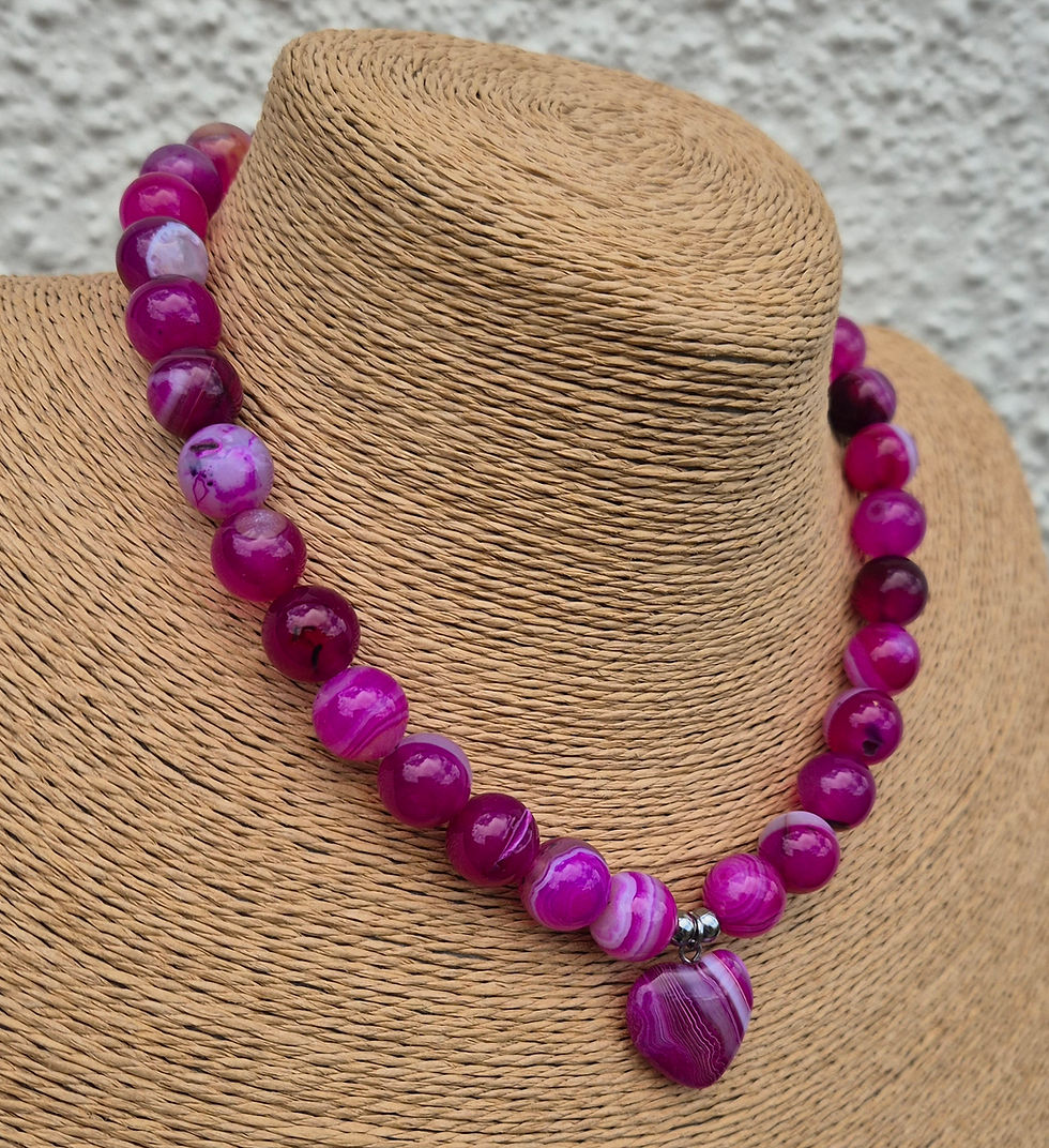 Thumbnail: Pink Agate heart Necklace 