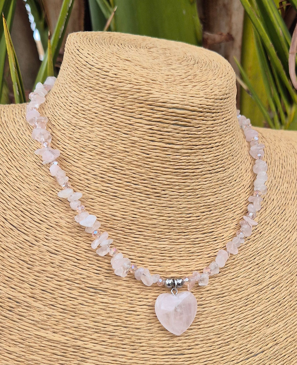 Thumbnail: Rose Quartz heart Necklace 