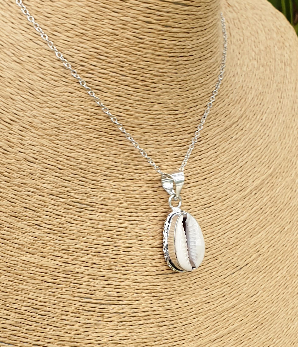 Thumbnail: Cowrie shell necklace 