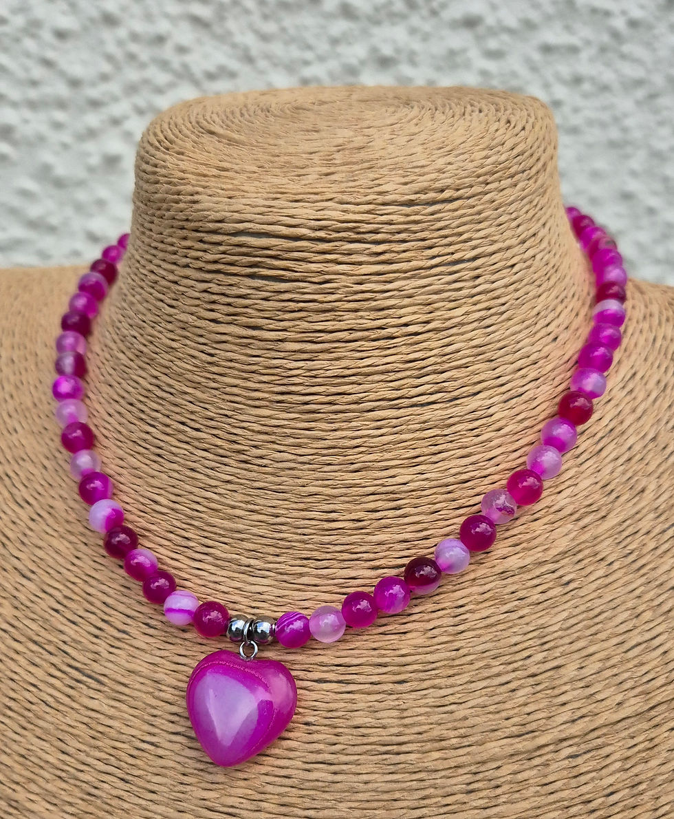 Thumbnail: Pink Agate heart Necklace 