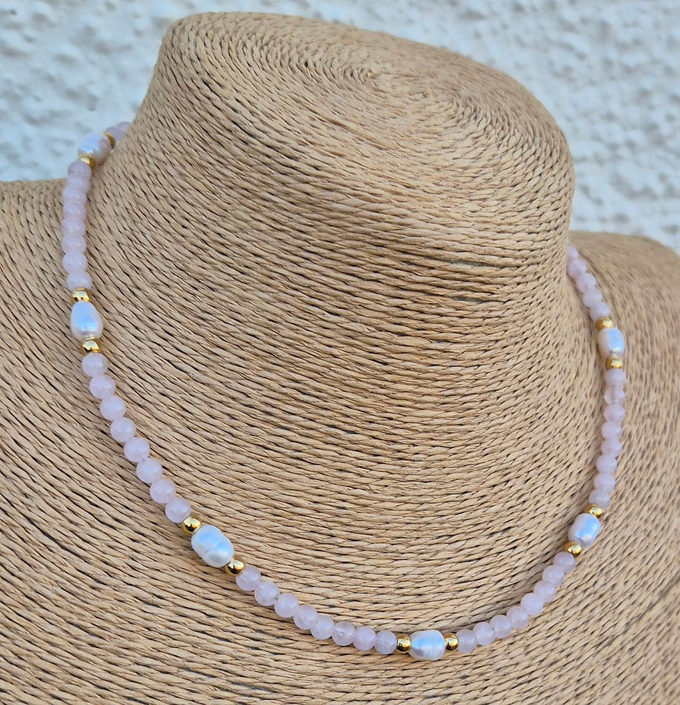 Thumbnail: Rose Quartz Freshwater Pearl Necklace 