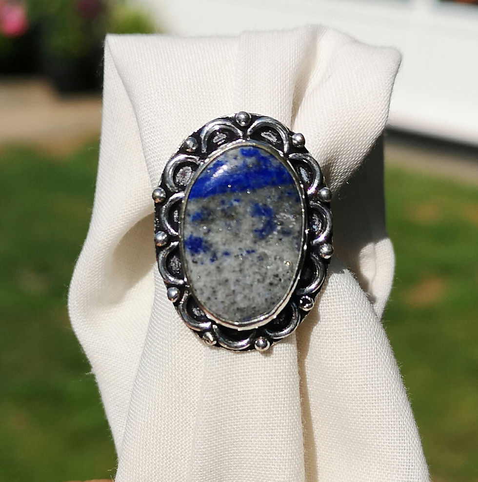 Thumbnail: Lapiz lazuli ring size R