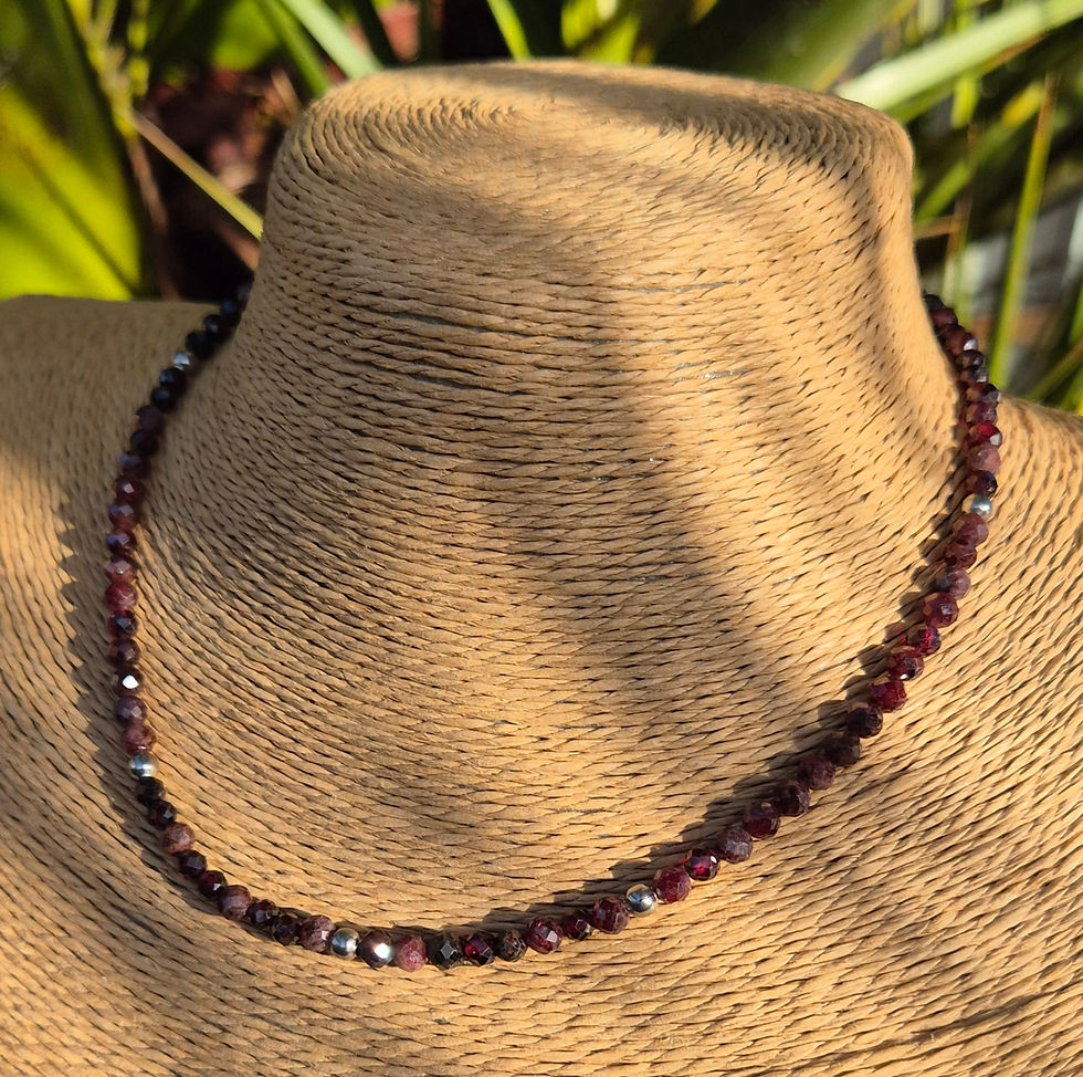 Thumbnail: Red Garnet Necklace 