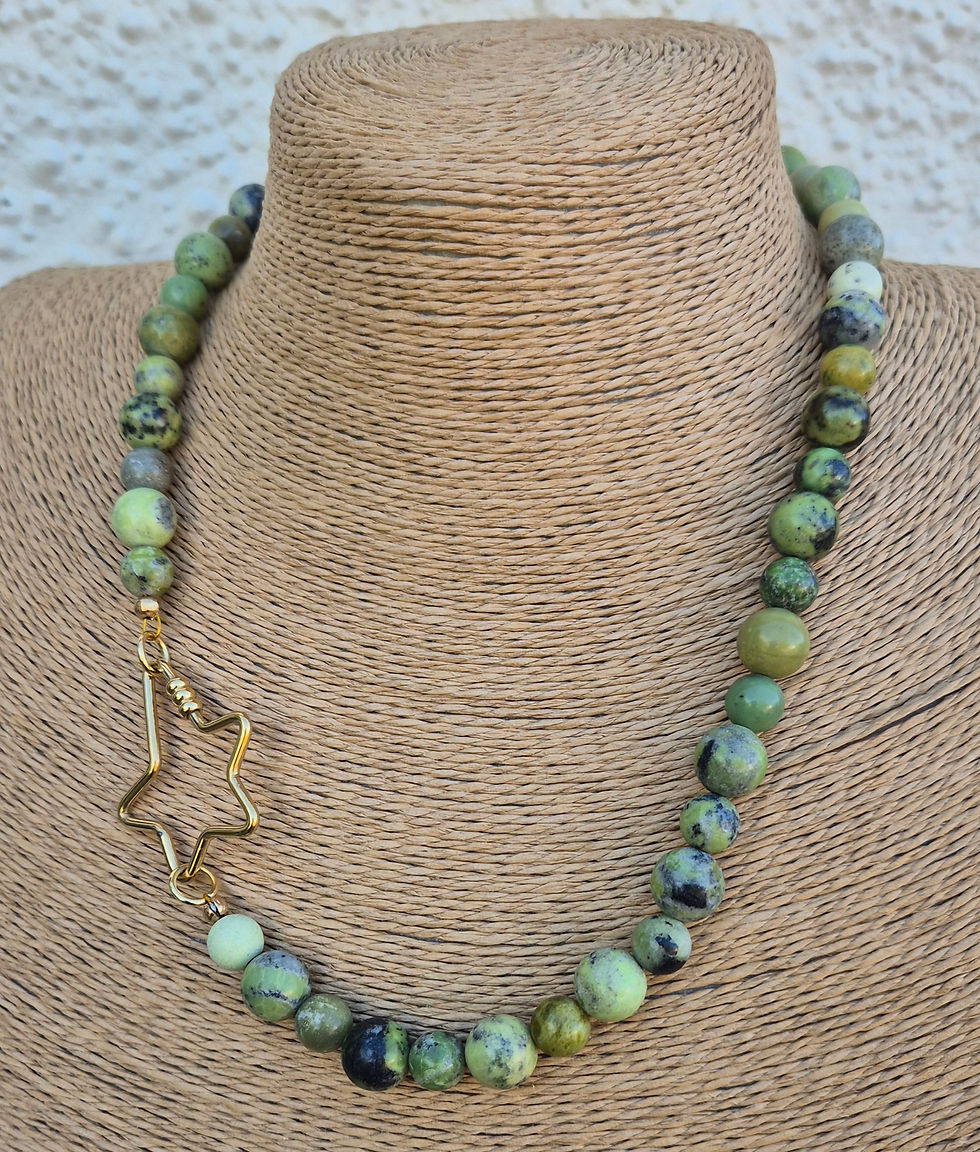 Thumbnail: Green Chrysoprase Necklace 